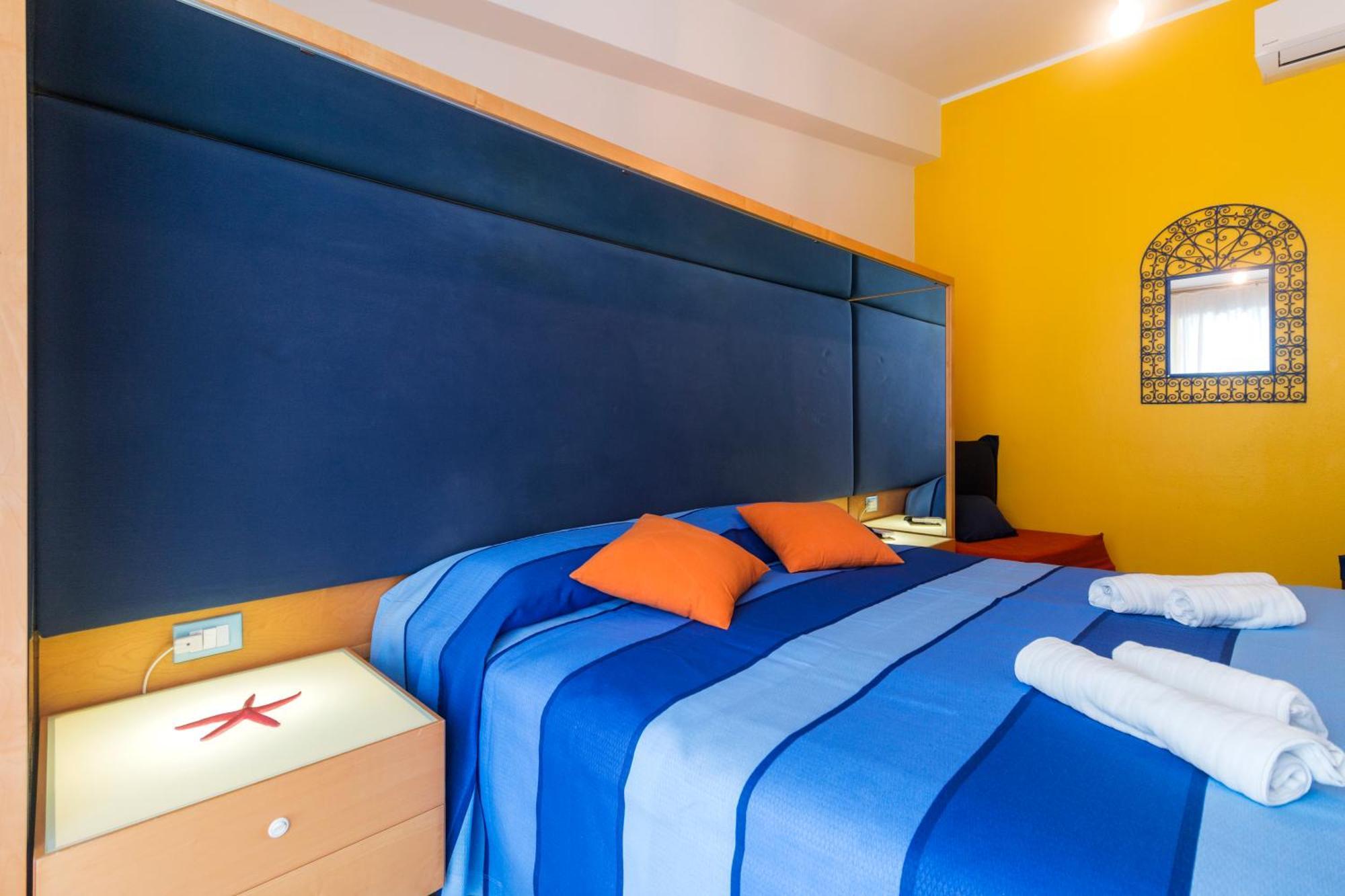 La Favorita Hotel 卡拉古诺内 外观 照片