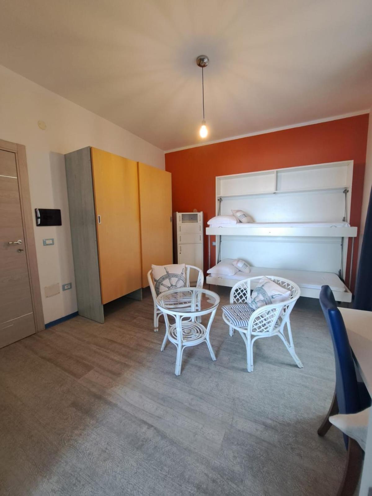 La Favorita Hotel 卡拉古诺内 外观 照片